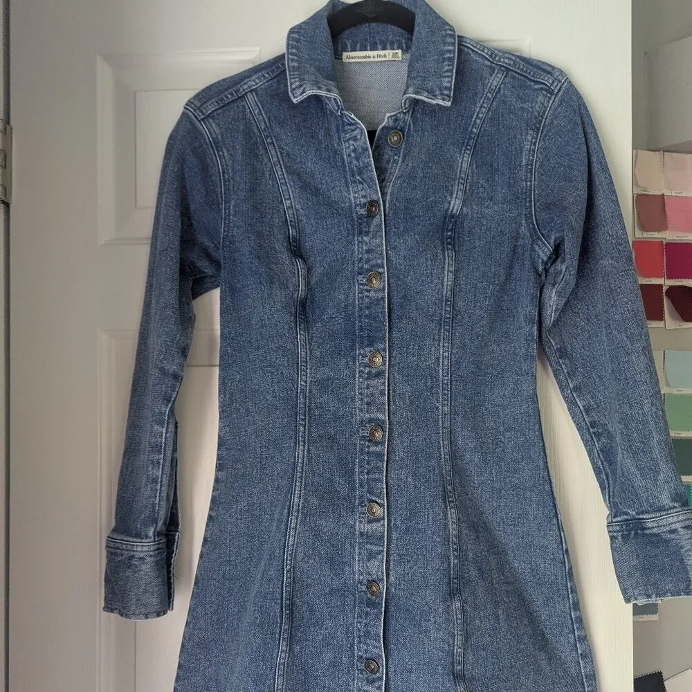 Abercrombie Fitch Denim Dress Distressed Wash Size XS Petite Mini Long Sleeve - Picture 2 of 4